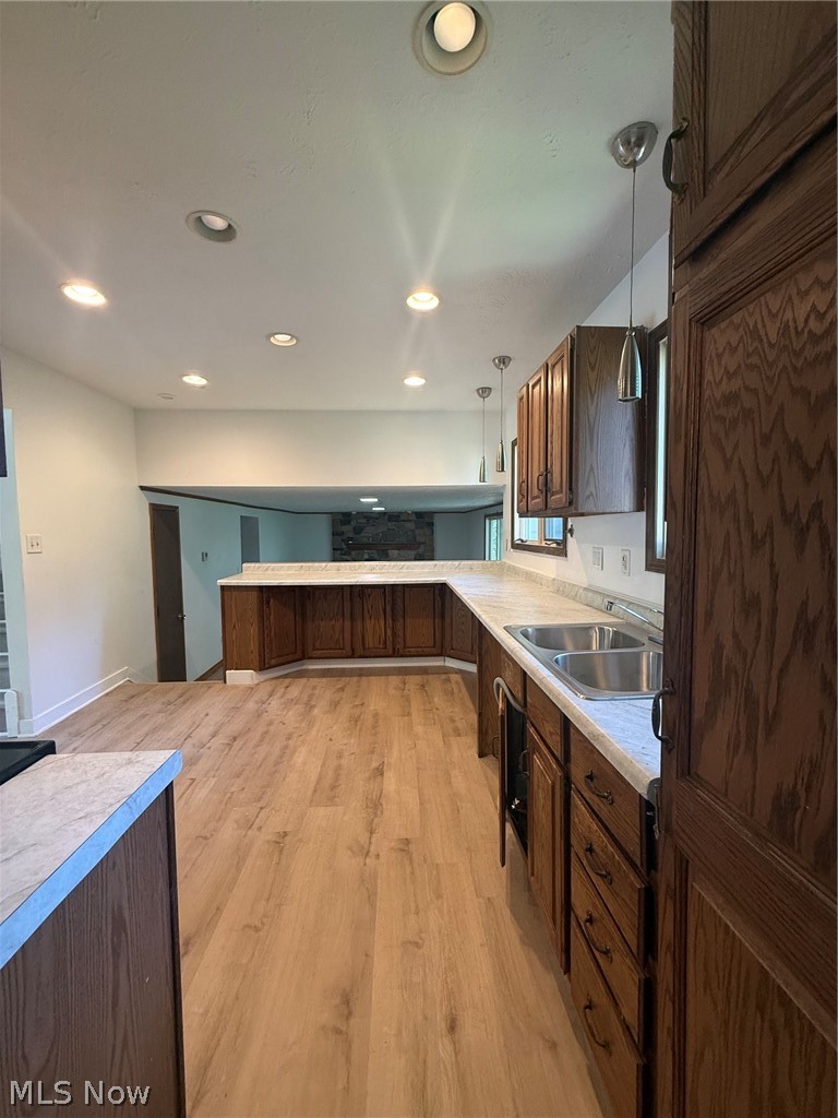 6580 Forest Glen Avenue Property Photo 3