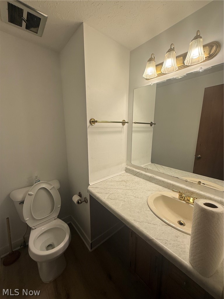 6580 Forest Glen Avenue Property Photo 9