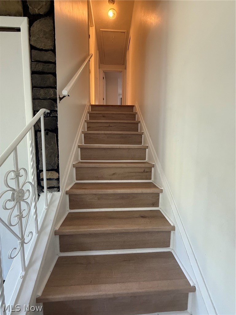 6580 Forest Glen Avenue Property Photo 12