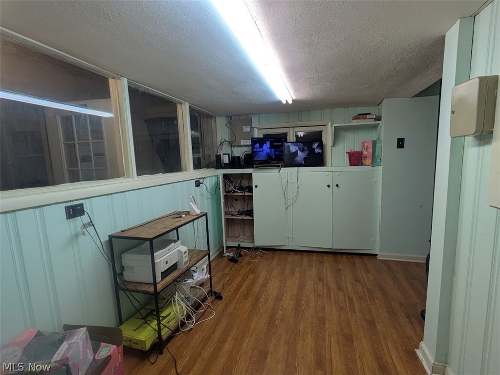 651 E 185th Street Property Photo 21