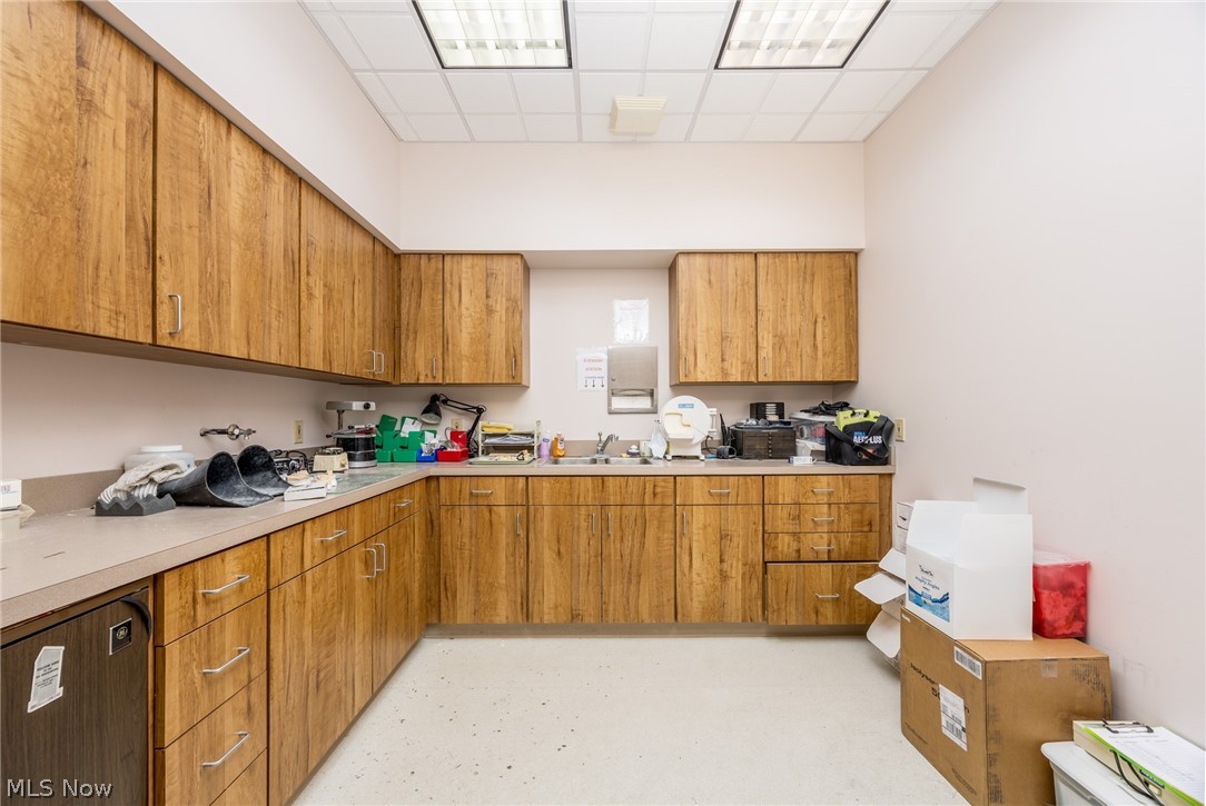 10 White Oak Professional Center Property Photo 22