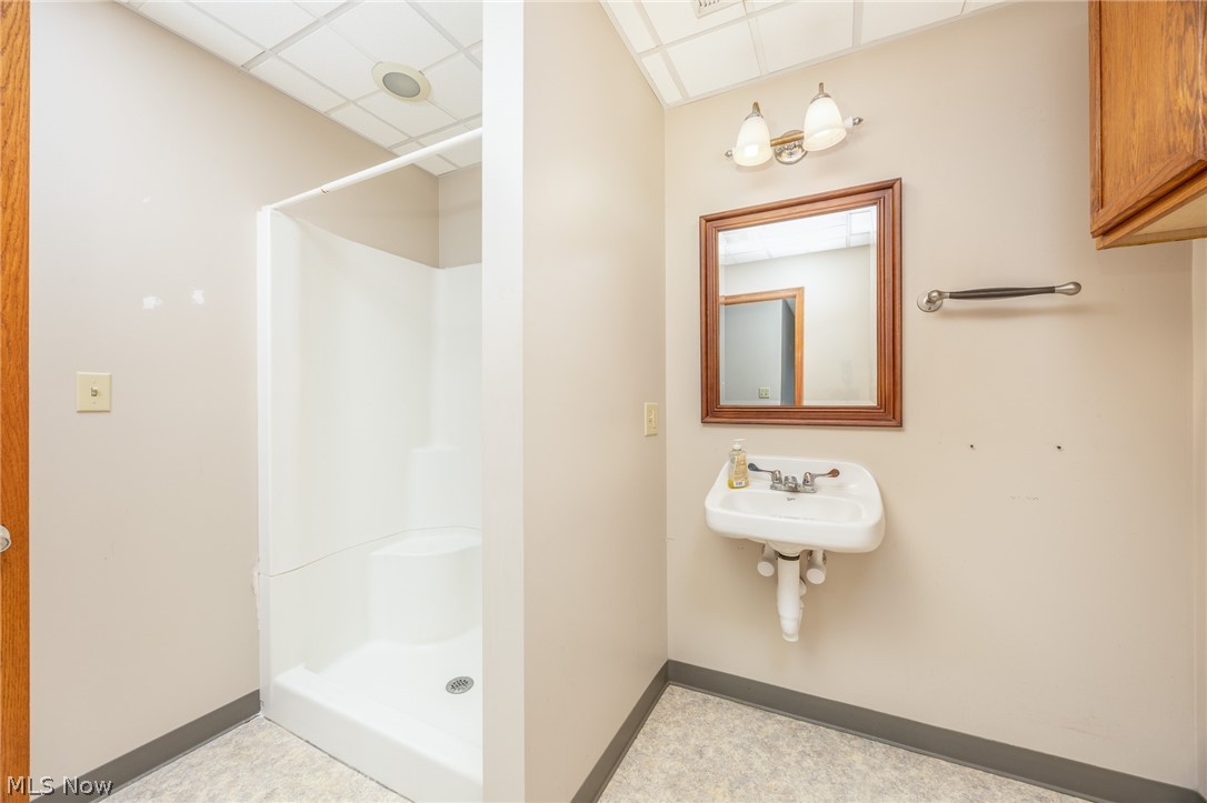 10 White Oak Professional Center Property Photo 28