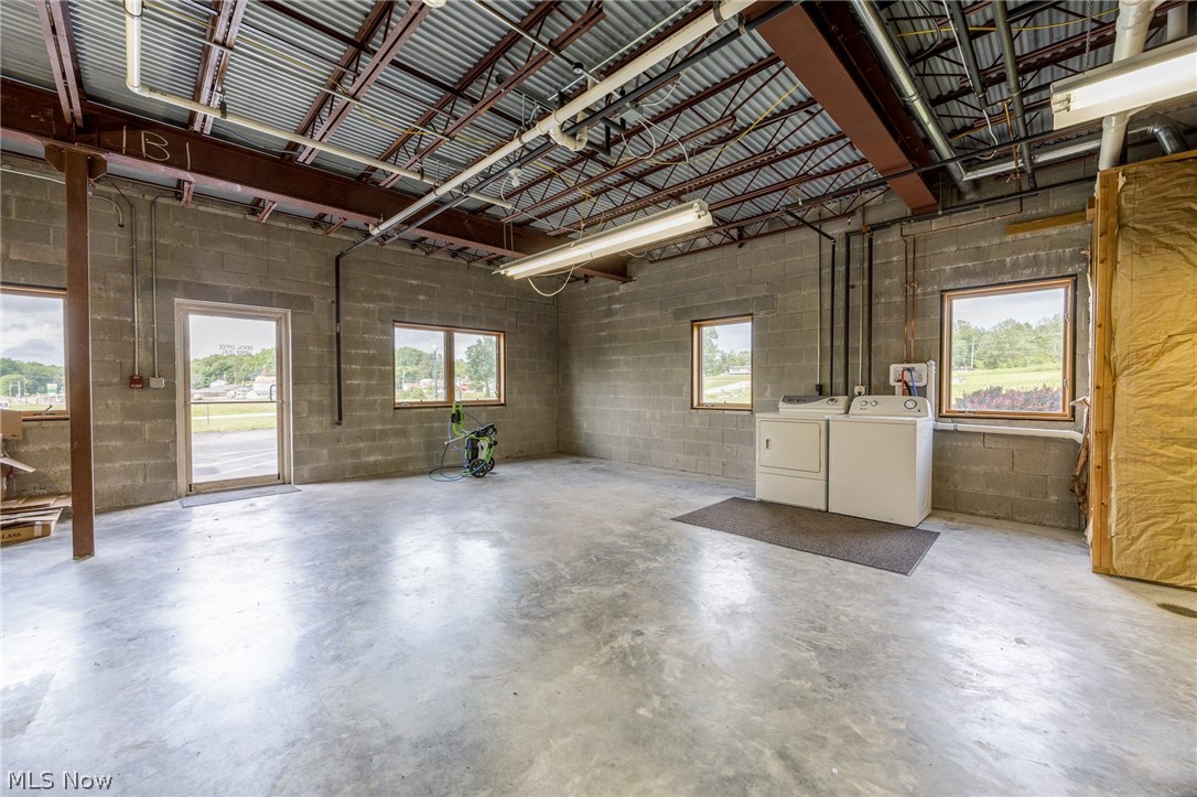 10 White Oak Professional Center Property Photo 32