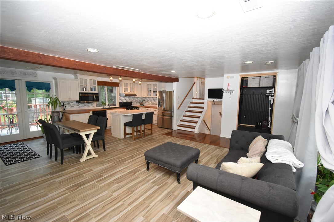 29663 Sutton Drive Property Photo 12
