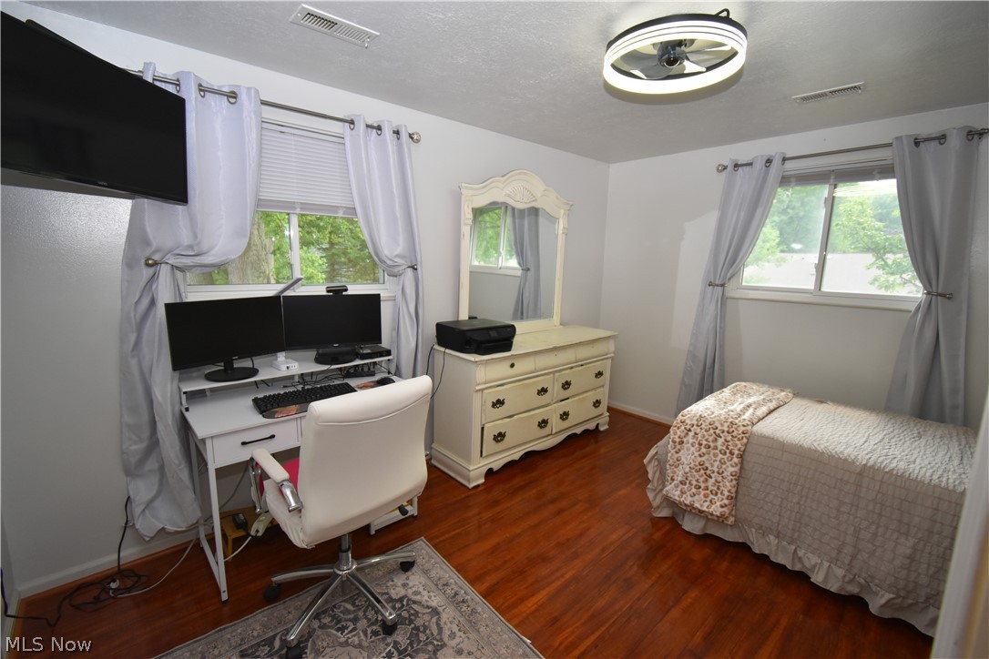 29663 Sutton Drive Property Photo 22