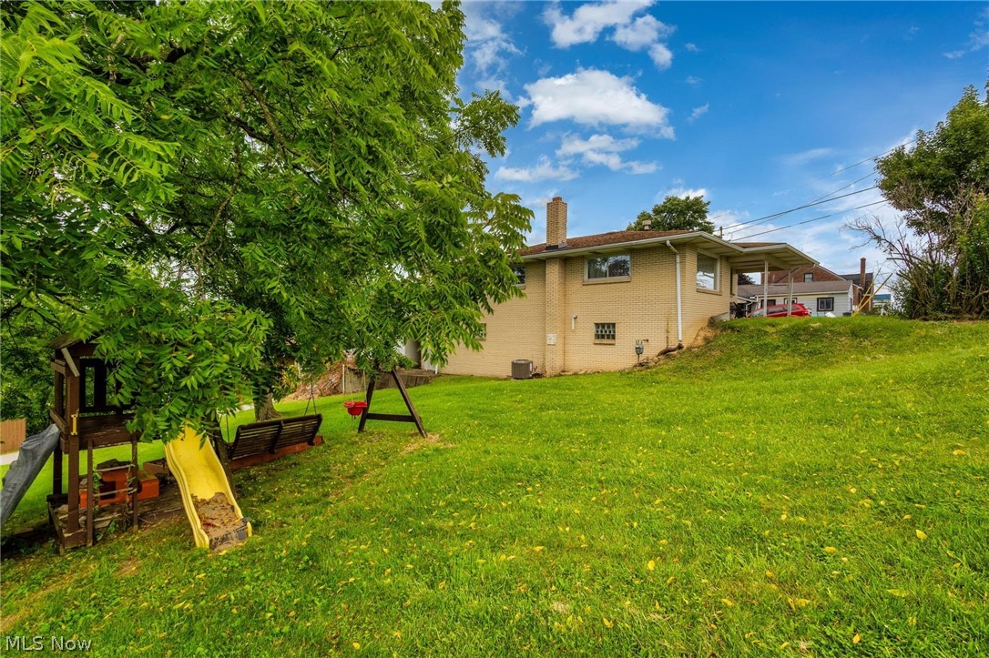 400 Wayne Avenue Property Photo 4