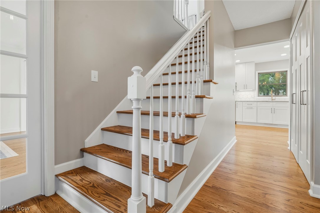 3465 Cornwall Drive Nw Property Photo 8