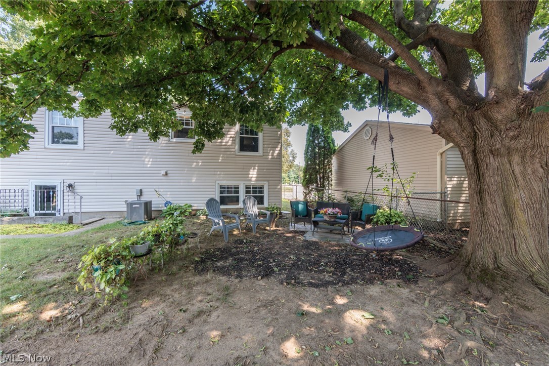 1404 Kendale Drive Property Photo 6