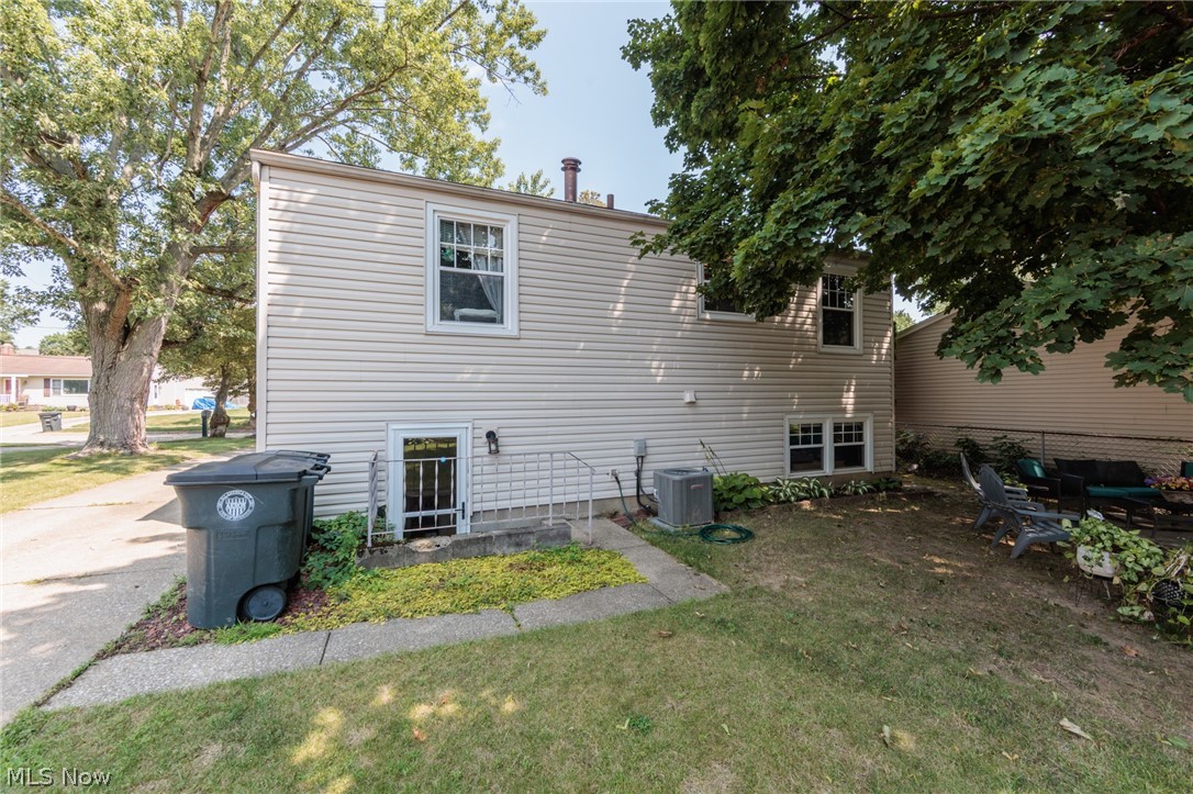 1404 Kendale Drive Property Photo 7