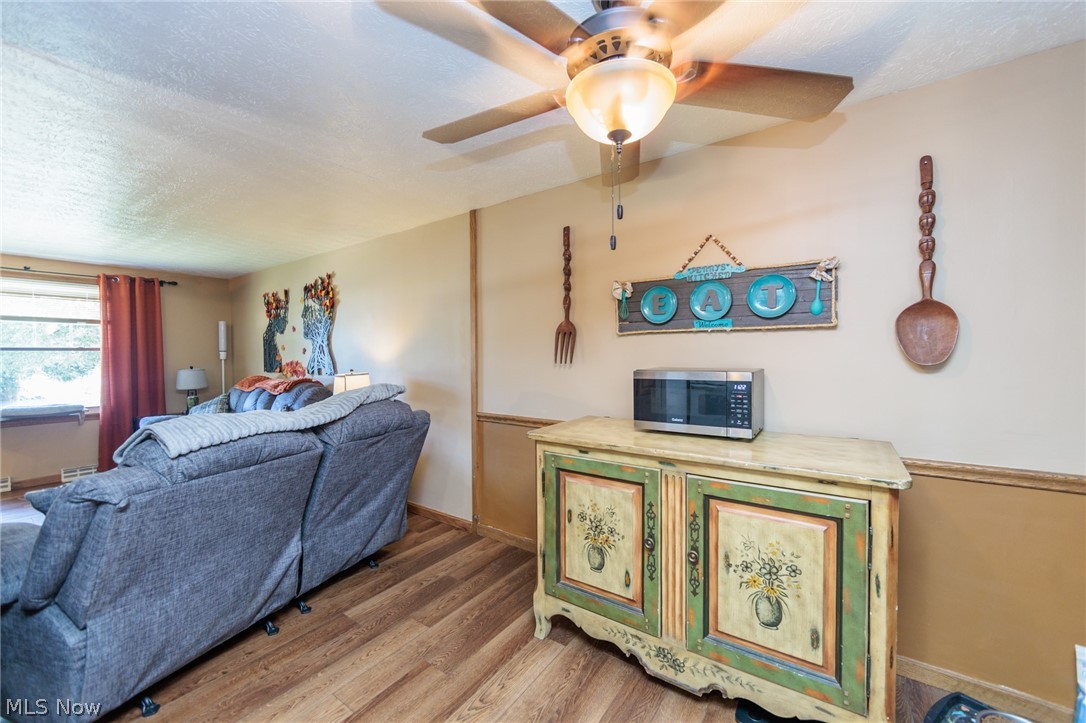 1404 Kendale Drive Property Photo 15