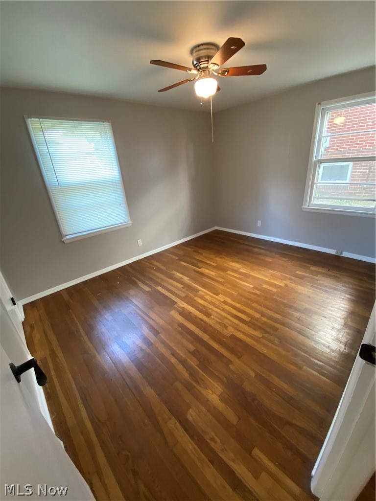526 N Firestone Boulevard Property Photo 22