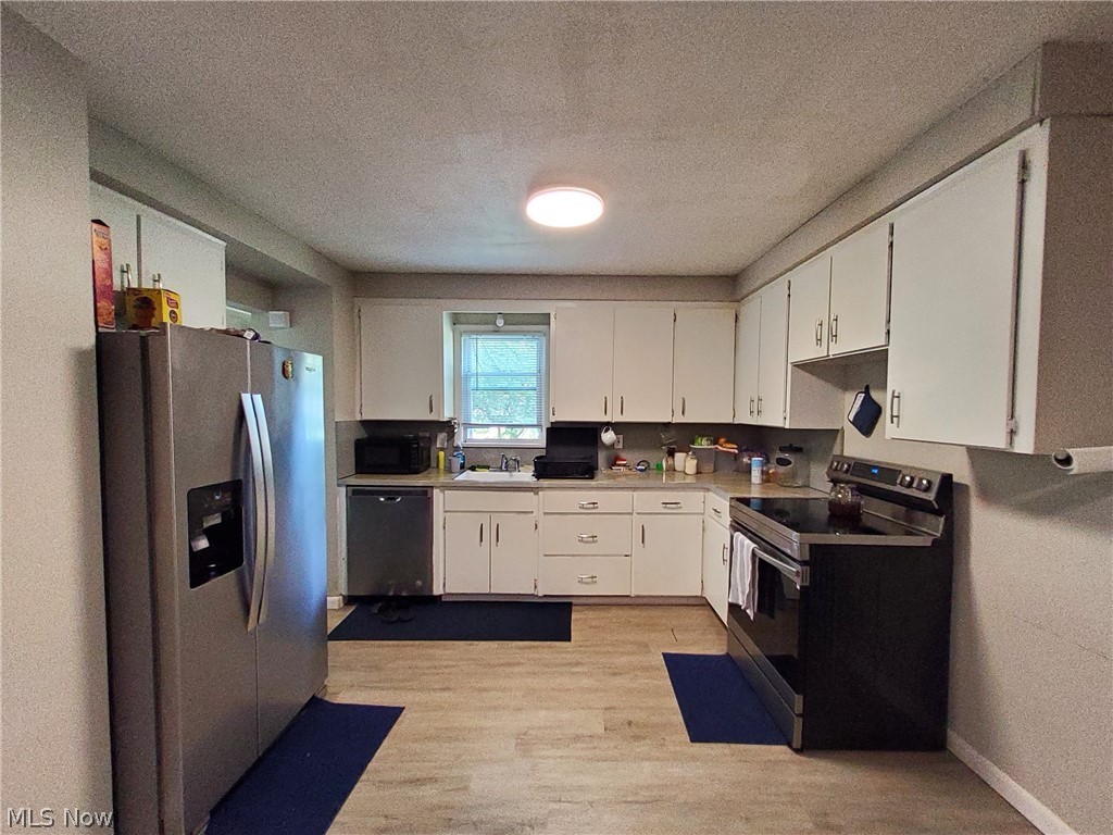 4113 Stonehaven Road Property Photo 4
