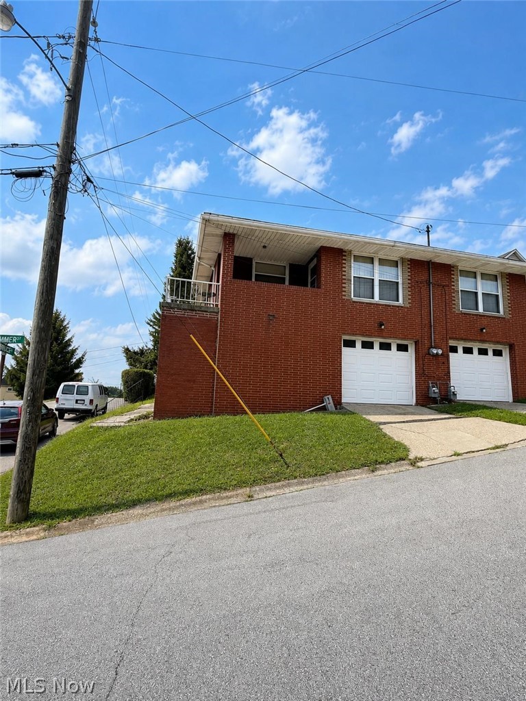 100 Summers Street Property Photo 1
