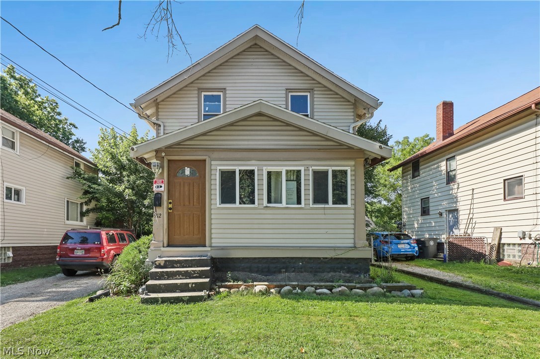 912 Hunt Street Property Photo 2