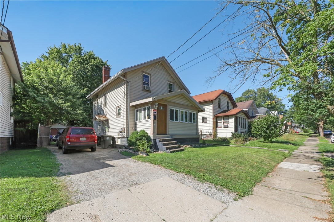 912 Hunt Street Property Photo 3
