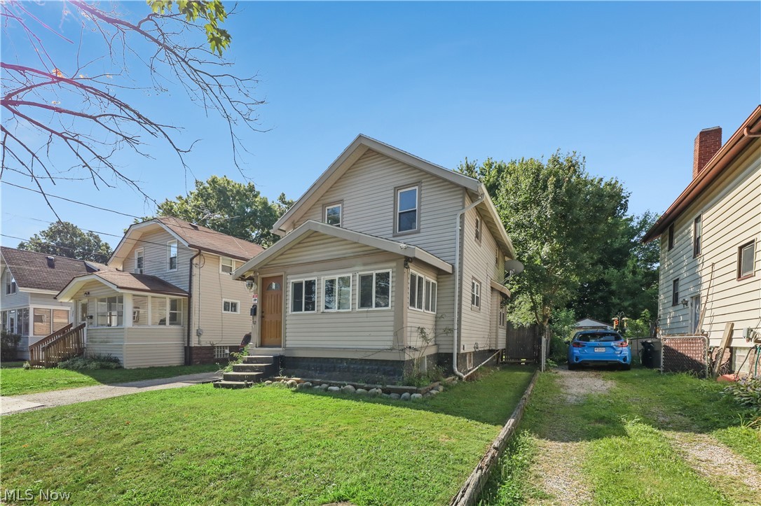 912 Hunt Street Property Photo 4