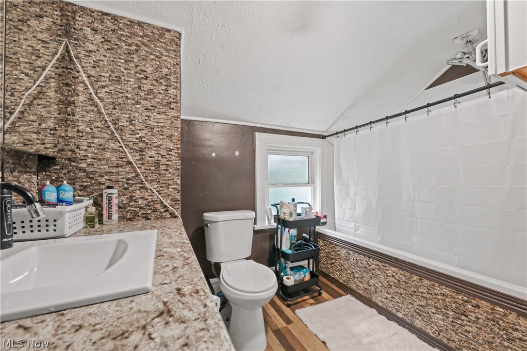 912 Hunt Street Property Photo 18