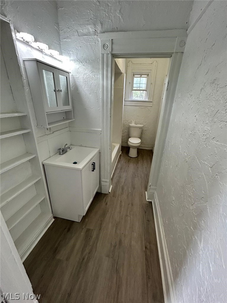 3654 E 53rd Street 3 Property Photo 8