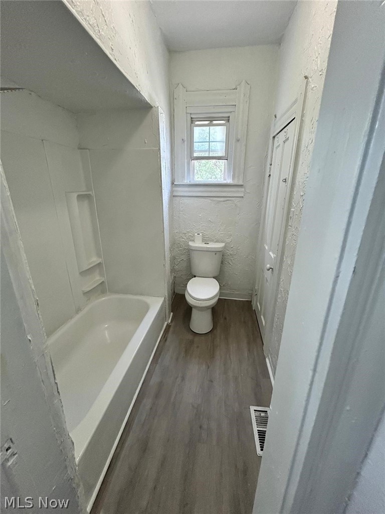 3654 E 53rd Street 3 Property Photo 13