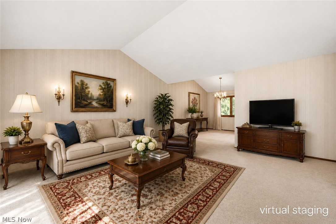 6551 Queens Way Property Photo 6