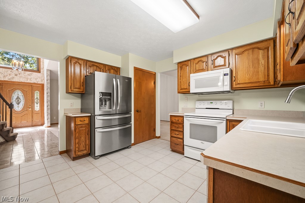 6551 Queens Way Property Photo 12