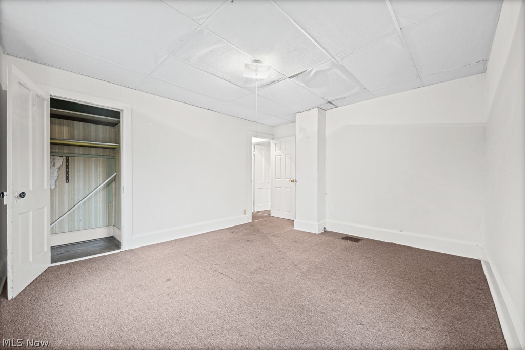 225 W Indiana Avenue Property Photo 19
