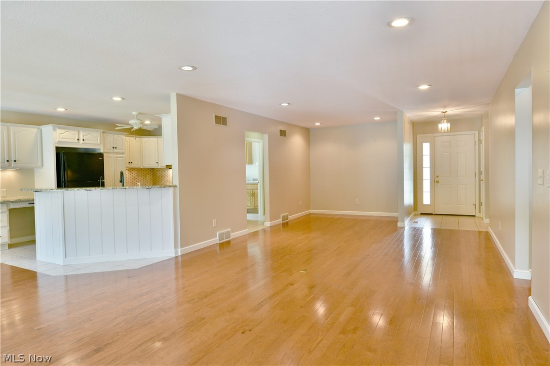 8121 Hitchcock Road 9 Property Photo 8