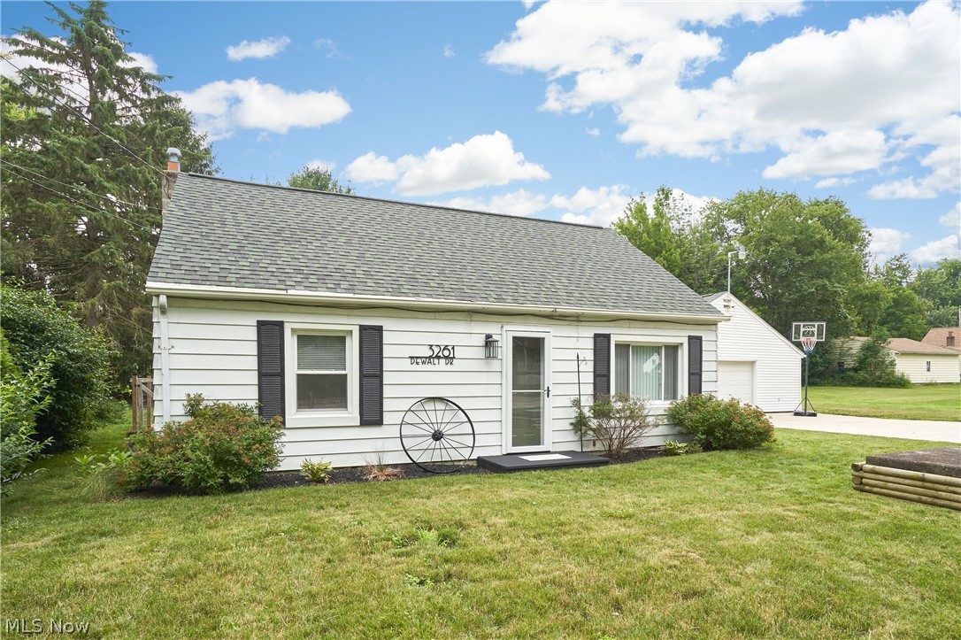 3261 Dewalt Drive Property Photo 1
