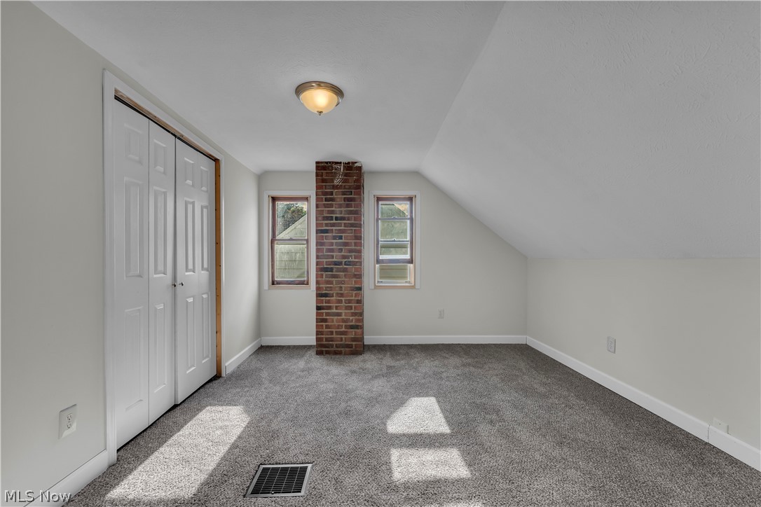 14404 Rockside Road Property Photo 14