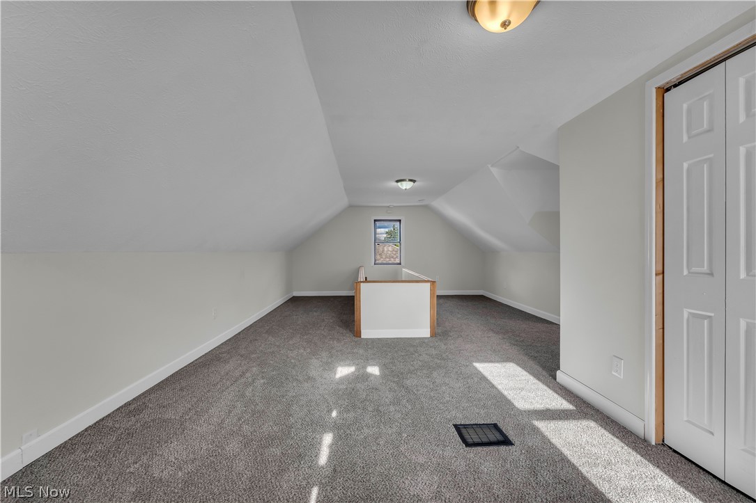 14404 Rockside Road Property Photo 15