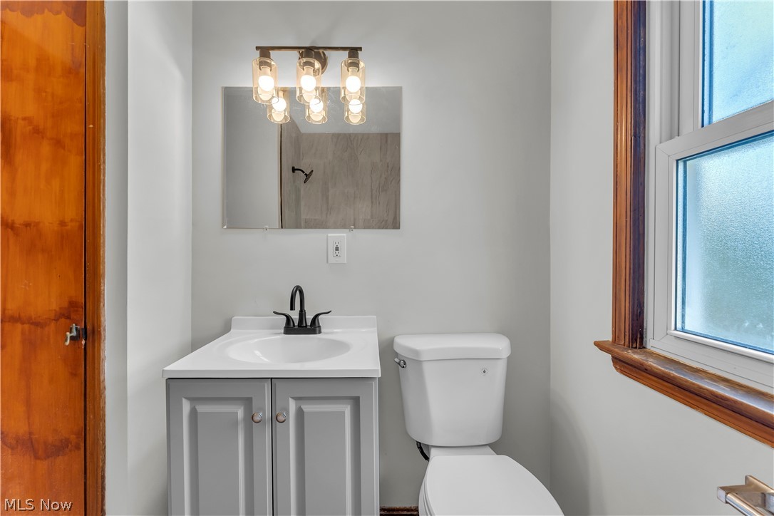 14404 Rockside Road Property Photo 17