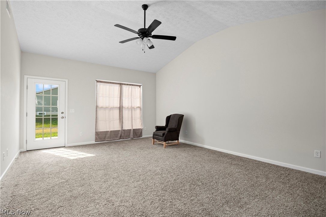 209 Alexander Drive Property Photo 12