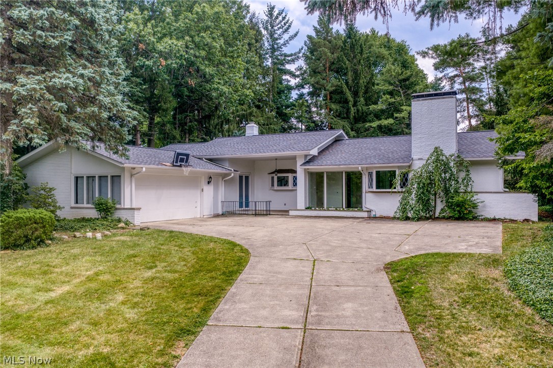 24800 Shaker Boulevard Property Photo 1