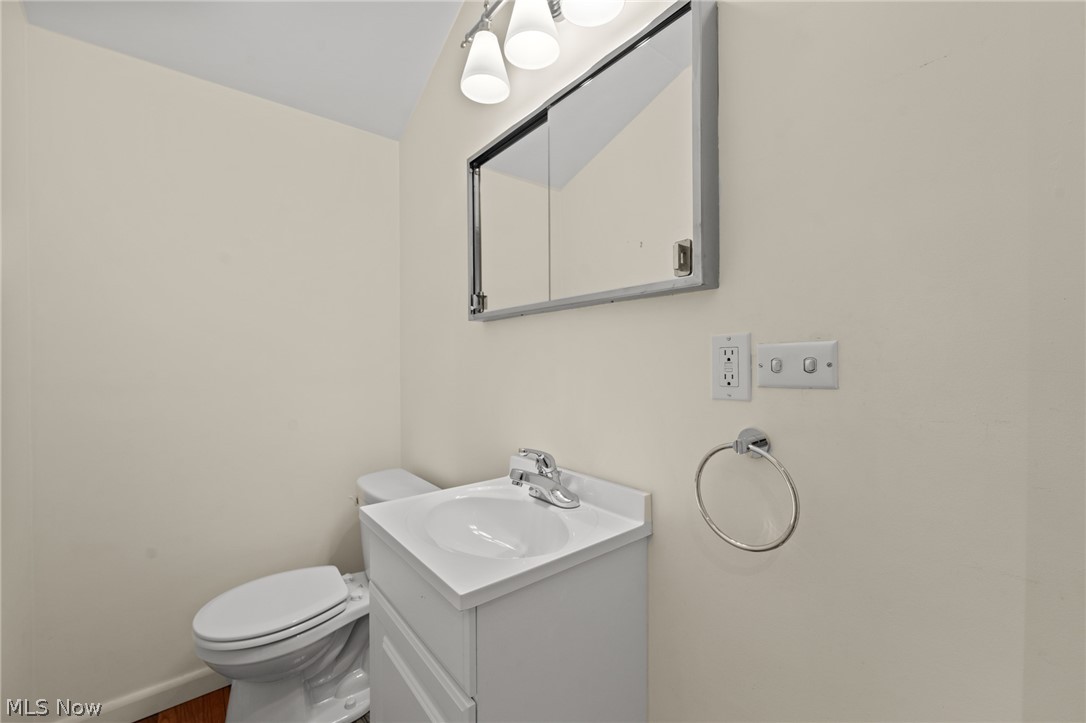 24800 Shaker Boulevard Property Photo 17
