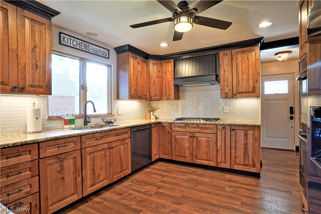 4184 Hunsicker Drive Property Photo 4