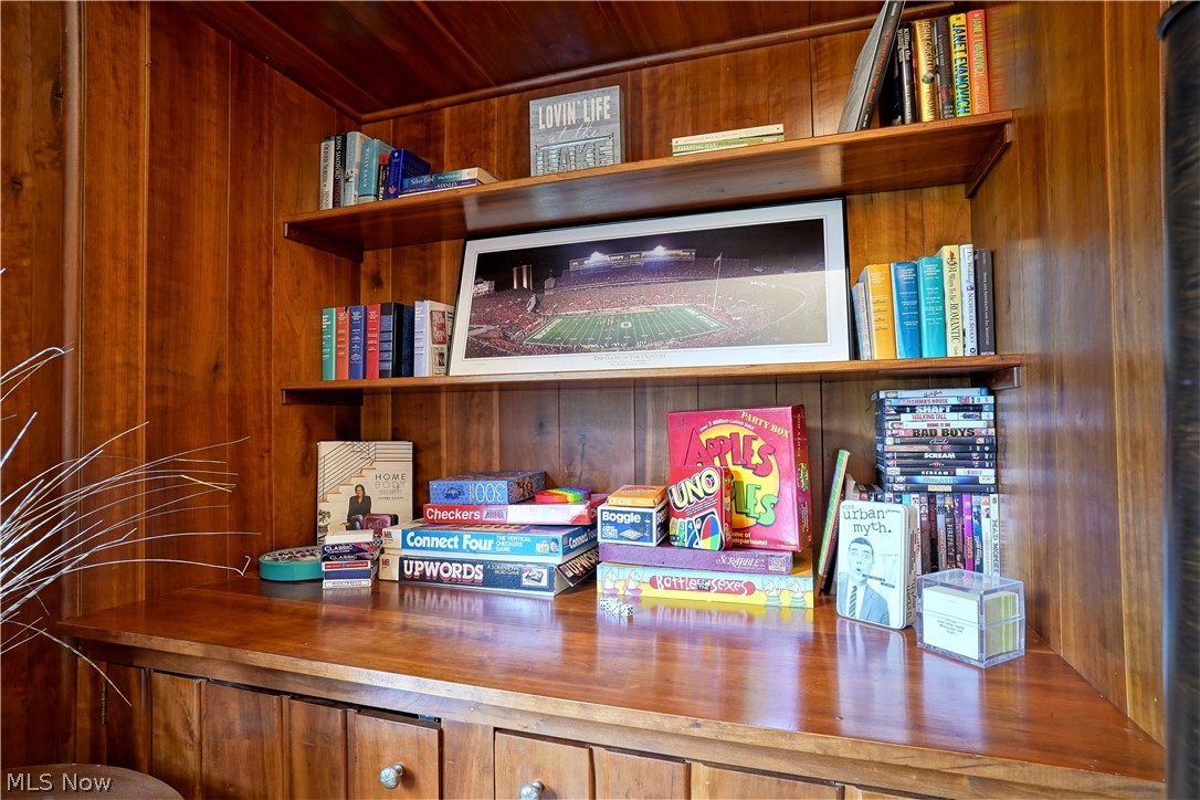 4184 Hunsicker Drive Property Photo 21