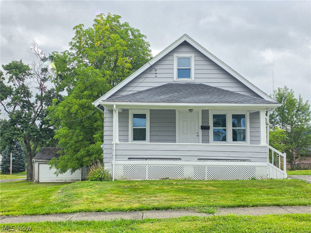 875 Cameron Avenue Property Photo 3