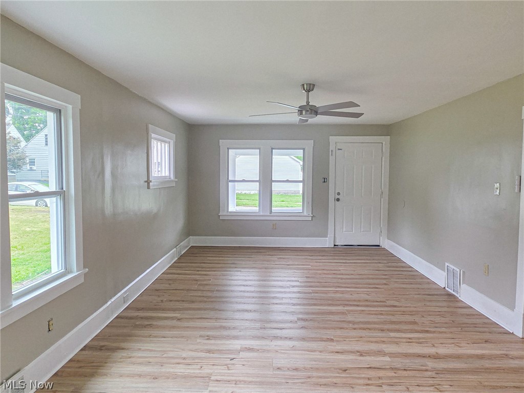 875 Cameron Avenue Property Photo 6