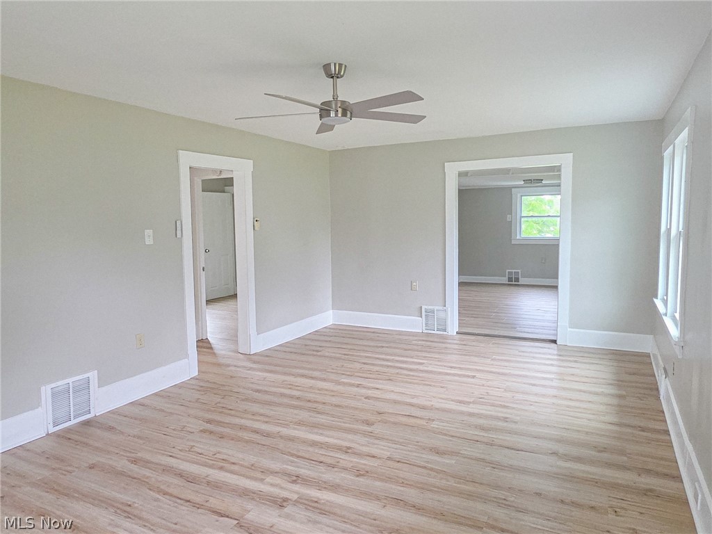875 Cameron Avenue Property Photo 8