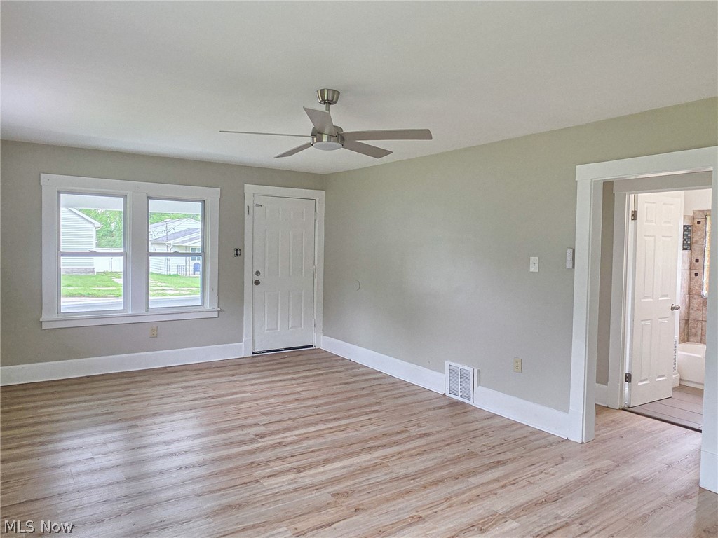 875 Cameron Avenue Property Photo 9