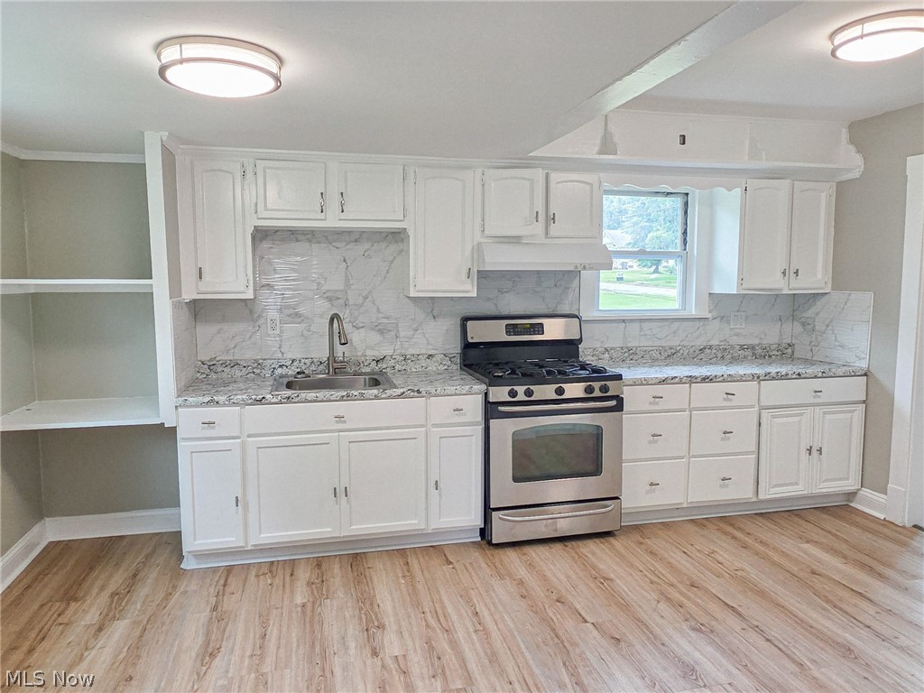 875 Cameron Avenue Property Photo 13