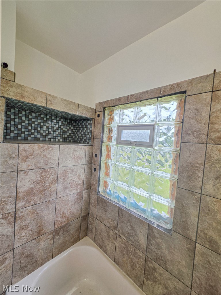 875 Cameron Avenue Property Photo 30