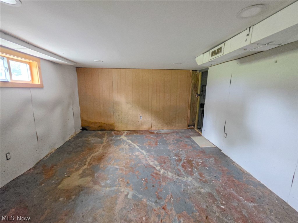 875 Cameron Avenue Property Photo 38