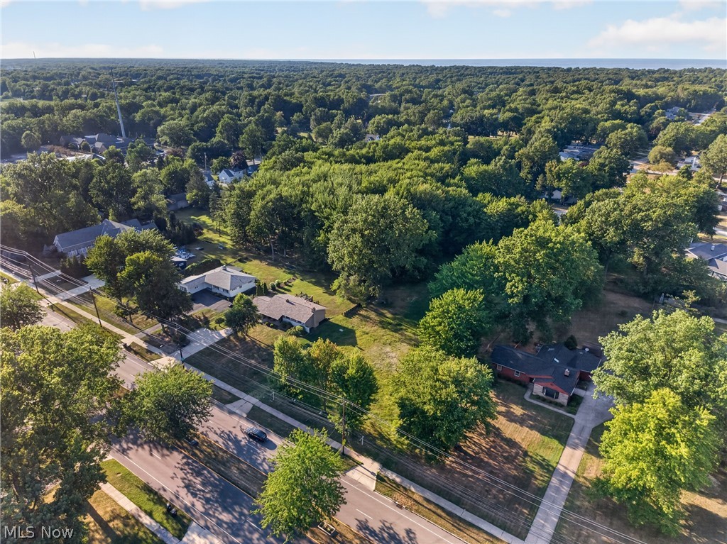 27050 Hilliard Boulevard Property Photo 7