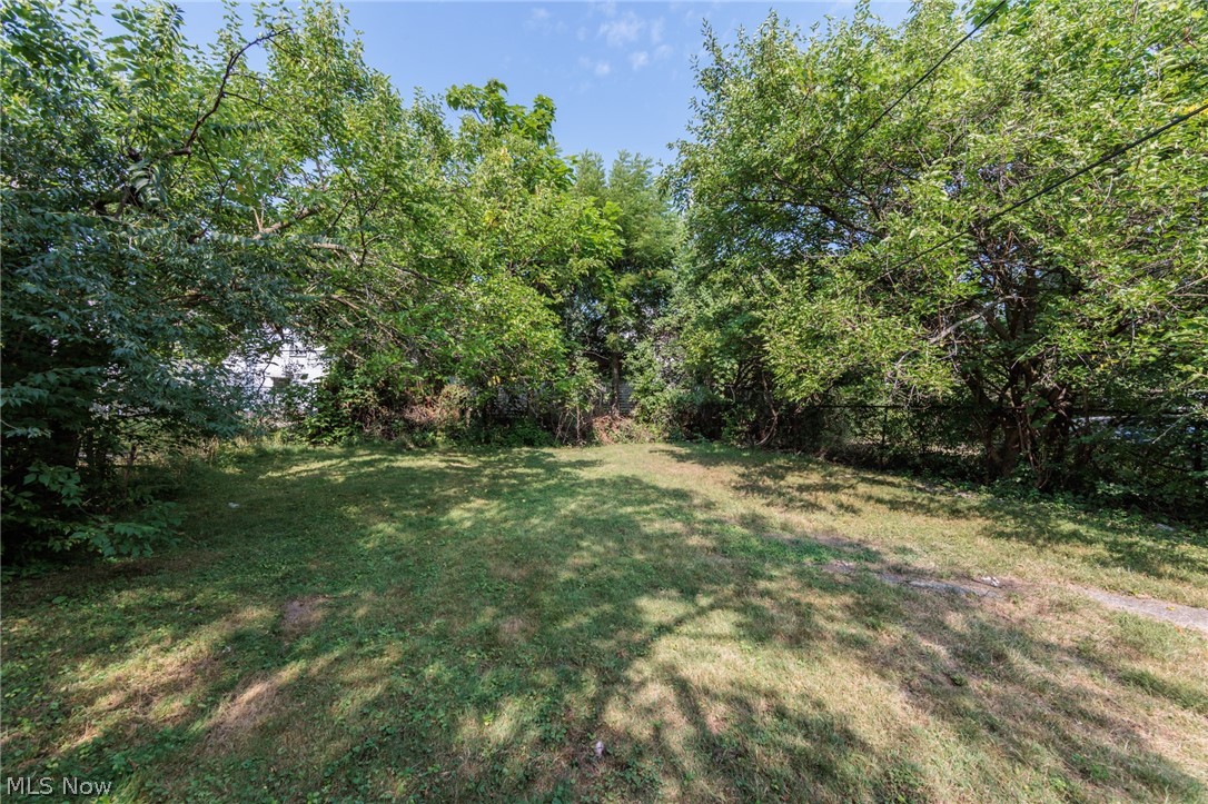 3608 E 147th Property Photo 3