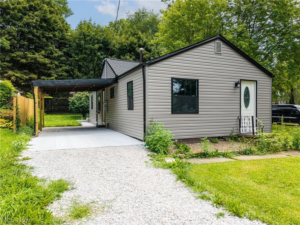 419 Celia Avenue Property Photo 1