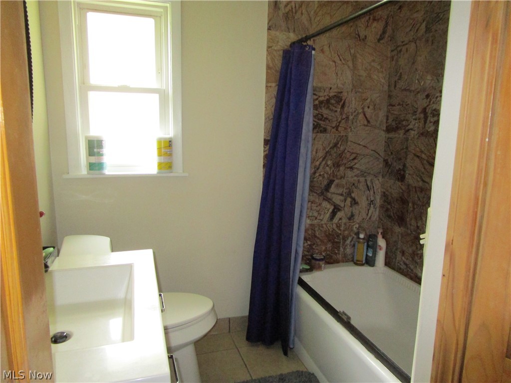 434 Douglas Boulevard Property Photo 14