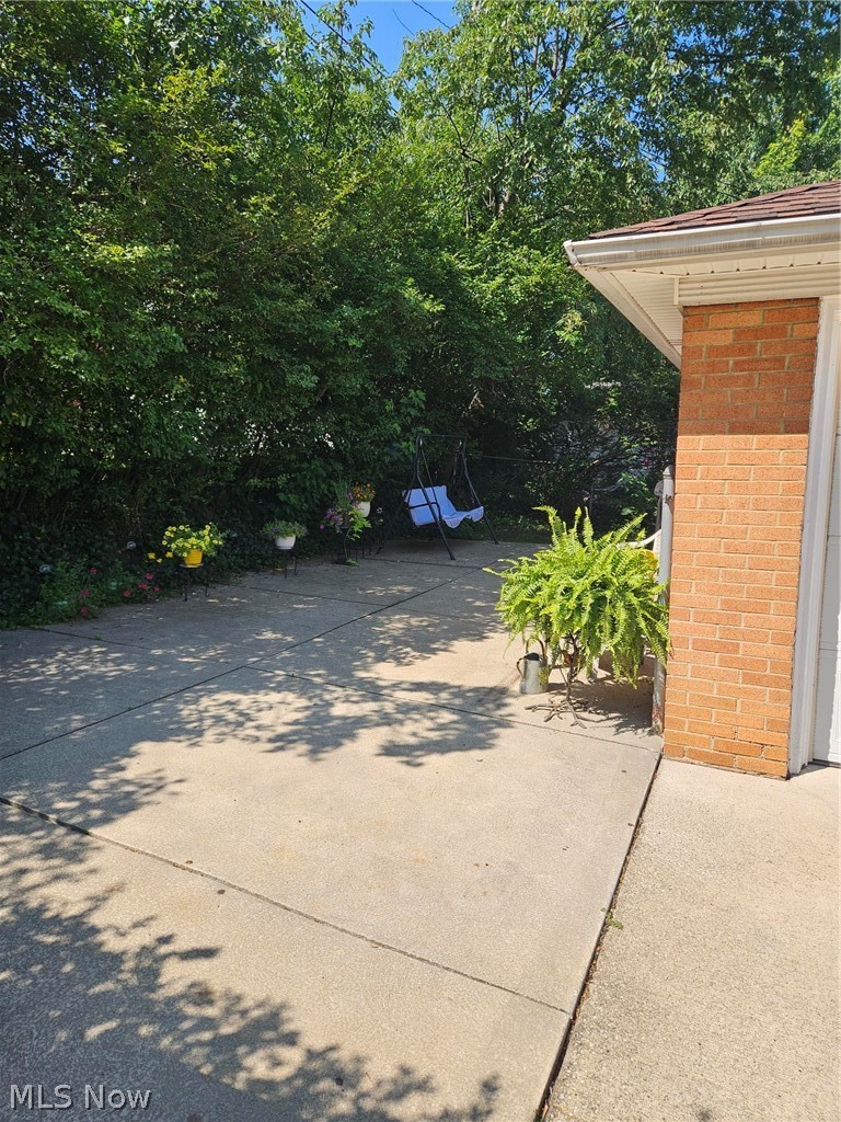 6003 Belmere Drive Property Photo 7