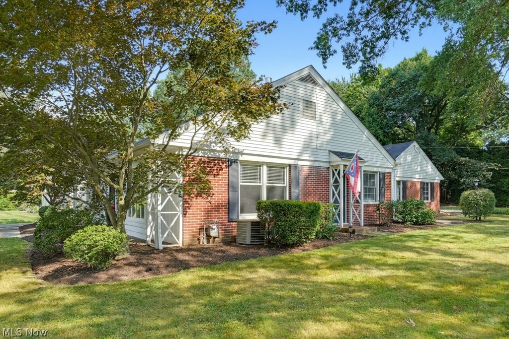 2468 Ridgewood Road Property Photo 3
