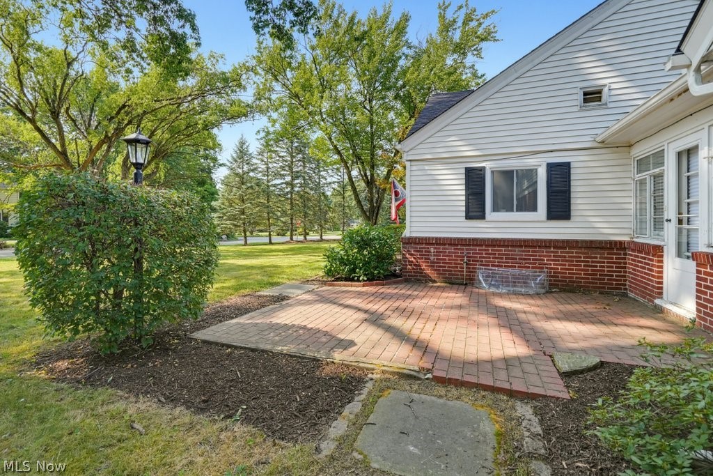 2468 Ridgewood Road Property Photo 9